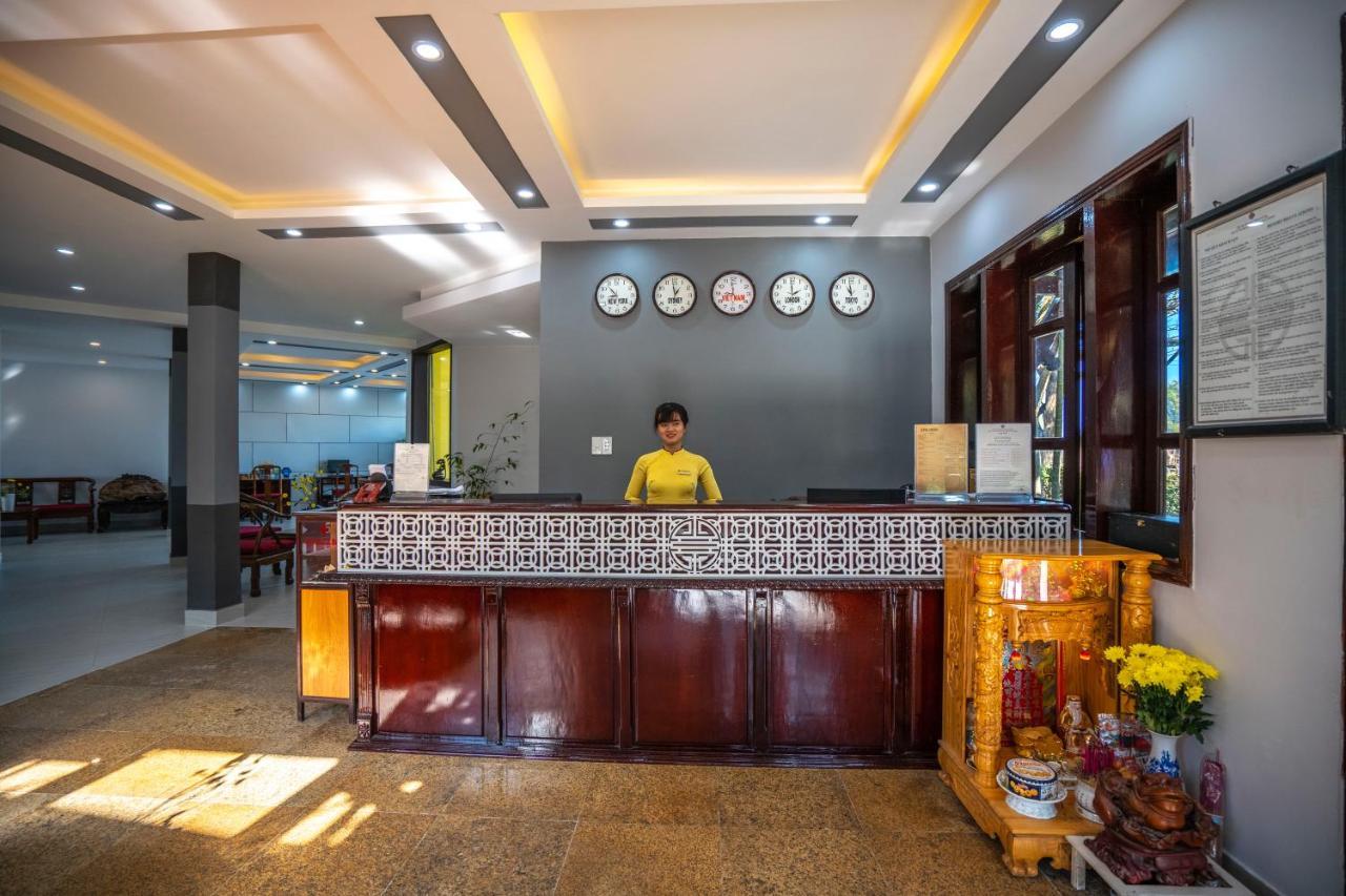 Hoi An Riverside Resort & Spa Екстер'єр фото